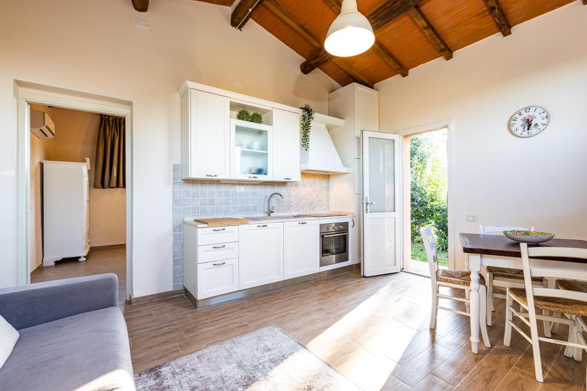 Gorgeous Villa Peccioli, With Private Pool, Ac, Wifi Legoli Екстериор снимка